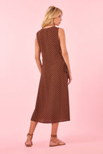 Carica l'immagine nel visualizzatore di Gallery, Model Back: Blueman Midi Dress Makani Ilhos