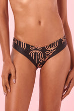 Carica l'immagine nel visualizzatore di Gallery, Gallery: Blueman Slip Bottom Aina Cancun