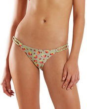 Carica l'immagine nel visualizzatore di Gallery, Gallery: Blueman Slip Bottom Ubatuba Leopardus