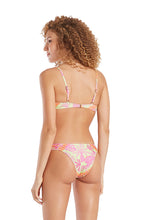 Carica l'immagine nel visualizzatore di Gallery, Model Back: Blueman Slip Bottom Prainha Energia