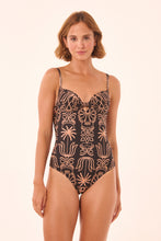 Carica l'immagine nel visualizzatore di Gallery, Model Front: Blueman Intero Aina Bardot