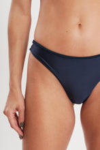 Carica l'immagine nel visualizzatore di Gallery, Image 06: Blueman Slip Bottom Navy-Blue Arriba