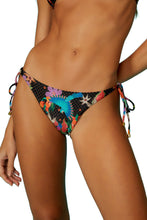 Carica l'immagine nel visualizzatore di Gallery, Image 06: Blueman Slip Bottom Baile-Das-Araras Nicole