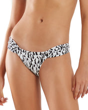 Carica l'immagine nel visualizzatore di Gallery, Gallery: Blueman Slip Bottom Game Boreal Pantera