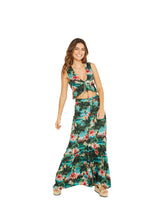 Carica l'immagine nel visualizzatore di Gallery, Model Front: Blueman Top Da Spiaggia Cropped Isla