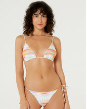 Carica l'immagine nel visualizzatore di Gallery, Gallery: Blueman Completo Inside Triangle Tie Saudacao Ao Sol