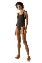 Carica l'immagine nel visualizzatore di Gallery, Model Front: Blueman Intero Paris Preto