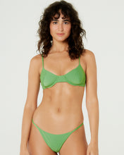 Carica l'immagine nel visualizzatore di Gallery, Gallery: Blueman Completo Pepe New Fox Verde