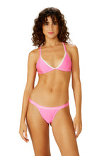 Carica l'immagine nel visualizzatore di Gallery, Model Front: Blueman Reggiseno Top Rosa Dance-Bicolor