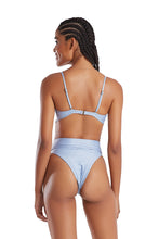 Carica l'immagine nel visualizzatore di Gallery, Model Back: Blueman Reggiseno Top Latino Color Azul

