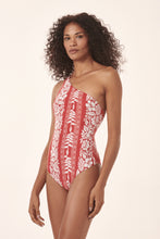 Carica l'immagine nel visualizzatore di Gallery, Model Front: Blueman Intero Sardenha Barrado-Paraiso
