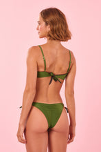 Carica l'immagine nel visualizzatore di Gallery, Model Back: Blueman Slip Bottom Green Angel
