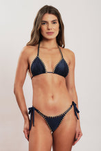 Carica l'immagine nel visualizzatore di Gallery, Model Front: Blueman Slip Bottom Navy-Blue Dance-Art
