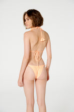 Carica l'immagine nel visualizzatore di Gallery, Model Back: Blueman Reggiseno Top Tahiti Liso Neon Laranja
