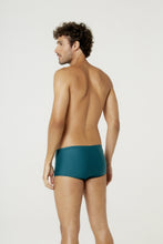 Carica l'immagine nel visualizzatore di Gallery, Model Back: Blueman Sunga / Boxer Sunga Berlim Liso Verde V24
