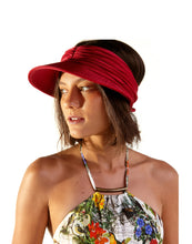 Carica l'immagine nel visualizzatore di Gallery, Model Front: Blueman Visiera Viseira Fuji Liso Vermelho
