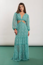 Carica l'immagine nel visualizzatore di Gallery, Model Front: Blueman Vestito Da Spiaggia Reflexo Long Sleeve Dress

