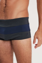 Carica l'immagine nel visualizzatore di Gallery, Image 03: Blueman Sunga / Boxer Sunga Army Crepúsculo Bicolor Liso Cinza
