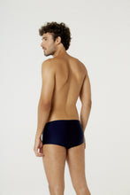 Carica l'immagine nel visualizzatore di Gallery, Model Back: Blueman Sunga / Boxer Sunga Berlim Liso Preto V24
