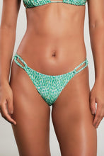 Carica l'immagine nel visualizzatore di Gallery, Gallery: Blueman Slip Bottom Reflexo Ubatuba
