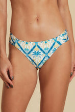 Carica l'immagine nel visualizzatore di Gallery, Gallery: Blueman Slip Bottom Azulejo New-Pacifico
