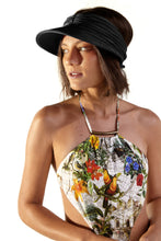 Carica l'immagine nel visualizzatore di Gallery, Model Front: Blueman Visiera Viseira Fuji Liso Preto
