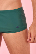 Carica l'immagine nel visualizzatore di Gallery, Image 02: Blueman Sunga / Boxer Sunga Army Fit Liso Verde
