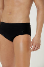 Carica l'immagine nel visualizzatore di Gallery, Image 03: Blueman Sunga / Boxer Sunga Country Preto
