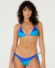 Carica l'immagine nel visualizzatore di Gallery, Gallery: Blueman Completo Bikini Luz Azul
