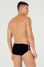 Carica l'immagine nel visualizzatore di Gallery, Model Back: Blueman Sunga / Boxer Sunga Ricky Fun Ly Preto
