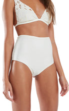 Carica l'immagine nel visualizzatore di Gallery, Image 09: Blueman Reggiseno Top Bordado Rechilieu Off White

