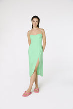 Carica l'immagine nel visualizzatore di Gallery, Model Front: Blueman Midi Dress Vestido Fenda Liso Color
