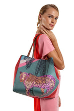 Carica l&#39;immagine nel visualizzatore di Gallery, Model Front: Blueman Borsa Da Spiaggia Bolsa Pacifico Florestinha
