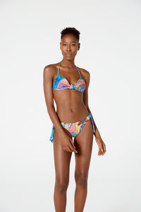Model Front: Blueman Slip Bottom Arpoador Indio