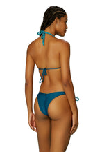 Carica l&#39;immagine nel visualizzatore di Gallery, Model Back: Blueman Slip Bottom Azul Fada
