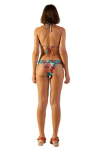 Carica l&#39;immagine nel visualizzatore di Gallery, Model Back: Blueman Slip Bottom Mel Vanuatu
