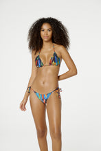 Carica l&#39;immagine nel visualizzatore di Gallery, Image 03: Blueman Slip Bottom Tahiti Tupinamba
