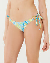 Carica l&#39;immagine nel visualizzatore di Gallery, Gallery: Blueman Slip Bottom Triangle Angel Polen
