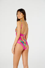 Carica l&#39;immagine nel visualizzatore di Gallery, Model Back: Blueman Intero Maio Atracao Mata
