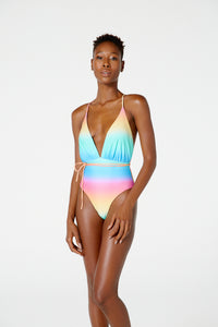 Model Front: Blueman Intero Maio Natasha Degrade Mentos