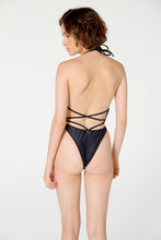 Carica l&#39;immagine nel visualizzatore di Gallery, Model Back: Blueman Intero Maio Nicolle Liso Preto
