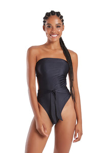Model Front: Blueman Intero Maio Pipeline Preto