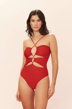 Carica l&#39;immagine nel visualizzatore di Gallery, Model Front: Blueman Intero Maio Vermelho Paola
