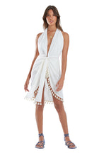 Carica l&#39;immagine nel visualizzatore di Gallery, Model Front: Blueman Vestito Da Spiaggia Saida Janus Off White
