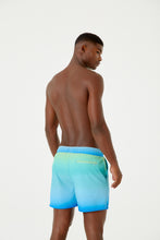 Carica l&#39;immagine nel visualizzatore di Gallery, Model Back: Blueman Costume A Pantaloncino Short Degrade Sky
