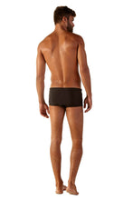 Carica l&#39;immagine nel visualizzatore di Gallery, Model Back: Blueman Sunga / Boxer Sunga Army Lisa Preto
