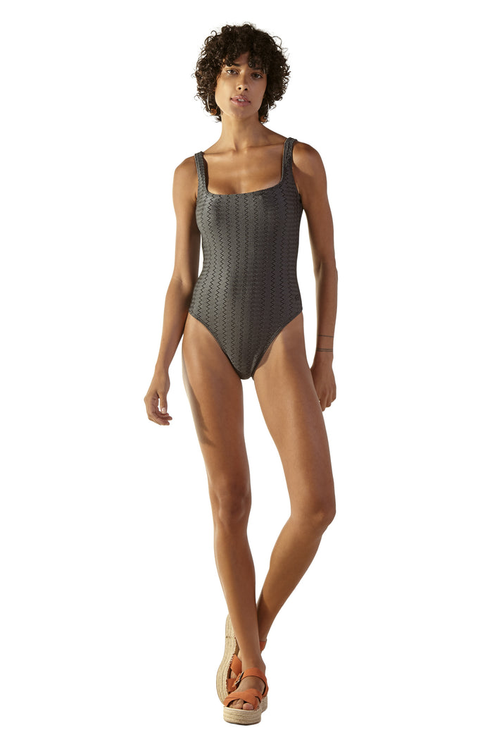 Model Front: Blueman Intero Textura Zaz Cinza Preto