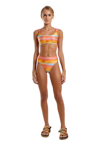Model Front: Blueman Reggiseno Top Noruega Sunquine Mar Sunset