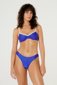 Model Front: Blueman Reggiseno Top Pepe Bias Arriba Azul