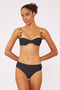 Model Front: Blueman Reggiseno Top Preto Chandon